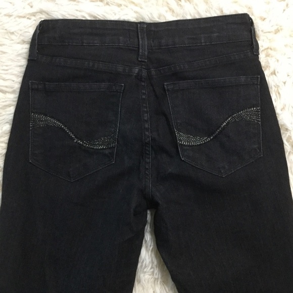 NYDJ Skinny High Waisted Jeans See Measurements - Picture 5 of 7